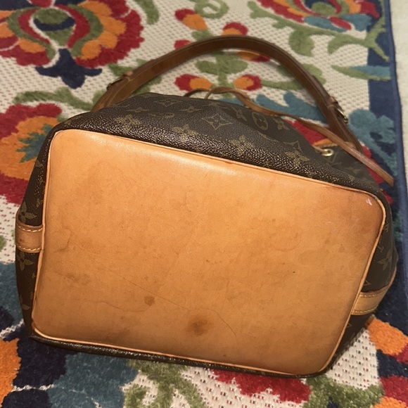 Authentic Louis Vuitton Petit Noé Monogram ✨ - Picture 9 of 9
